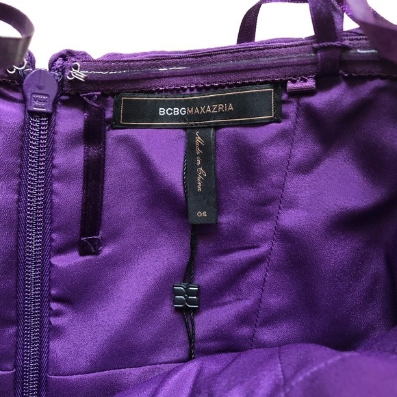 BCBGMaxAzria Strapless Pleated Chiffon Dress 6 - Picture 5 of 7